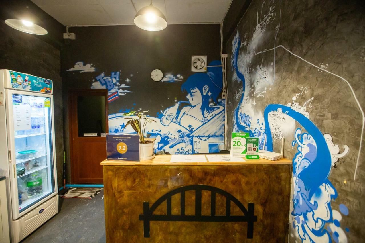 The Bridge Hostel Bangkok Eksteriør billede