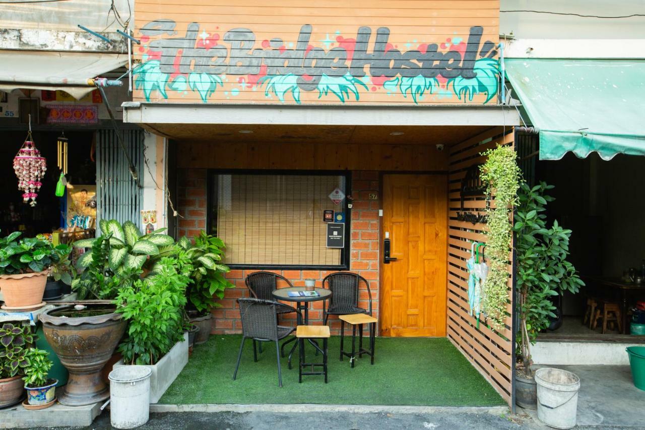 The Bridge Hostel Bangkok Eksteriør billede