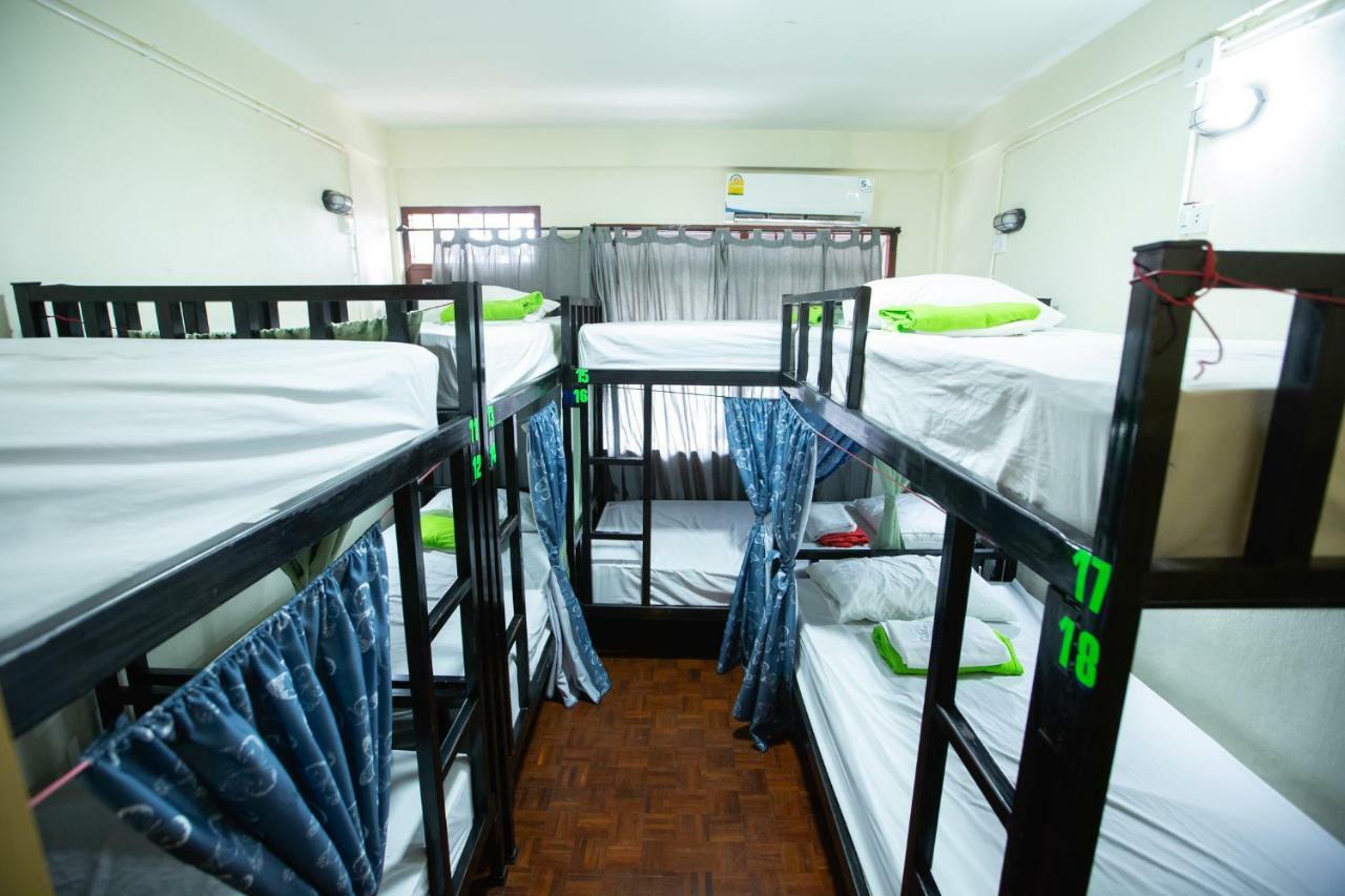 The Bridge Hostel Bangkok Eksteriør billede