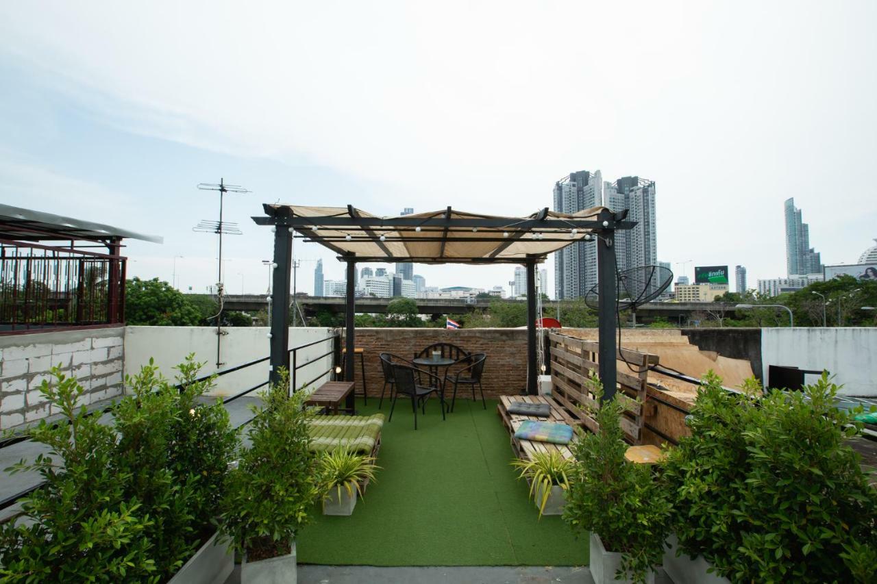 The Bridge Hostel Bangkok Eksteriør billede